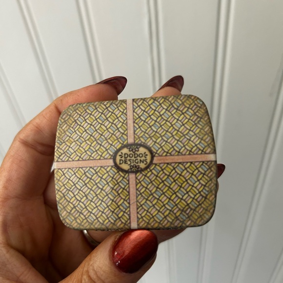 Vintage Rocking Horse Dodo Designs Tiny Tin Trinket Box - Picture 2 of 6